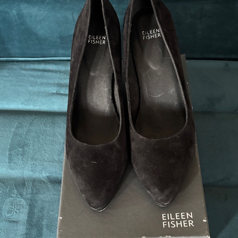 Eileen Fisher Women's Dark Suede Heels